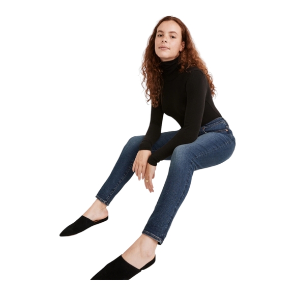 Madewell Curvy High-Rise Skinny Jeans in Lanette Wash - Picture 2 of 14